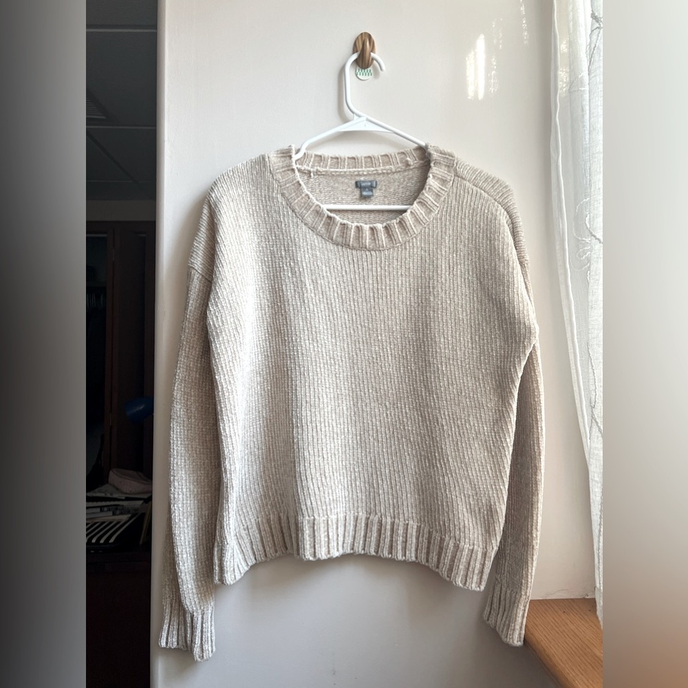 Aerie women’s sweater